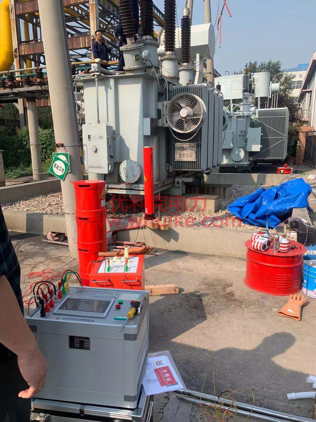 110KV主變耐壓試驗現場